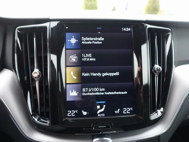 Volvo XC60 D5 AWD R Design - изображение 10