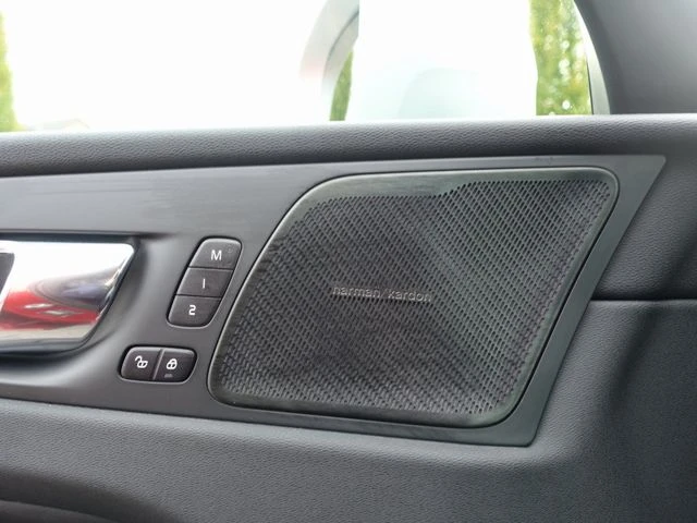 Volvo XC60 D5 AWD R Design | Mobile.bg   11