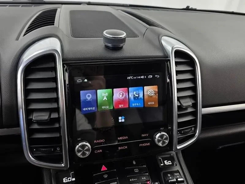 Porsche Cayenne, снимка 14 - Автомобили и джипове - 56724789