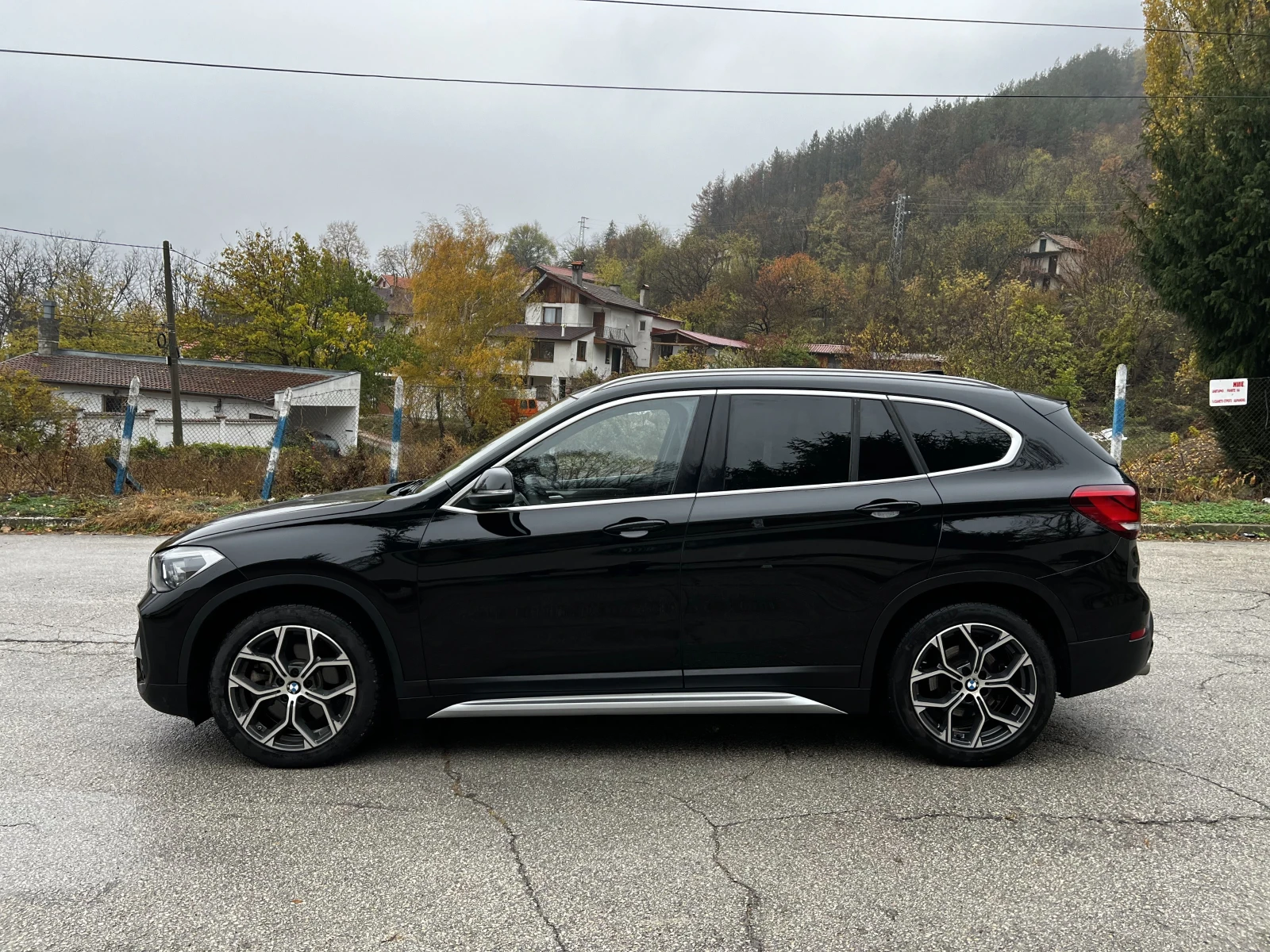 BMW X1 2.8 X-DRIVE - изображение 4