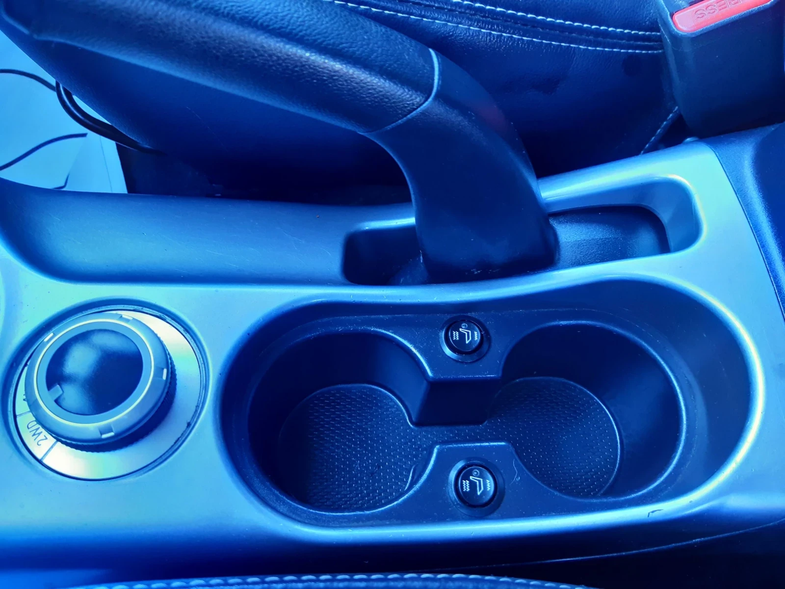 Mitsubishi Outlander 2.2 DIZEL NAVI -KAMERA | Mobile.bg   11