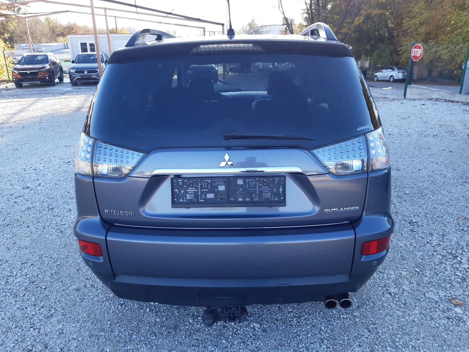 Mitsubishi Outlander 2.2 DIZEL NAVI -KAMERA | Mobile.bg   5