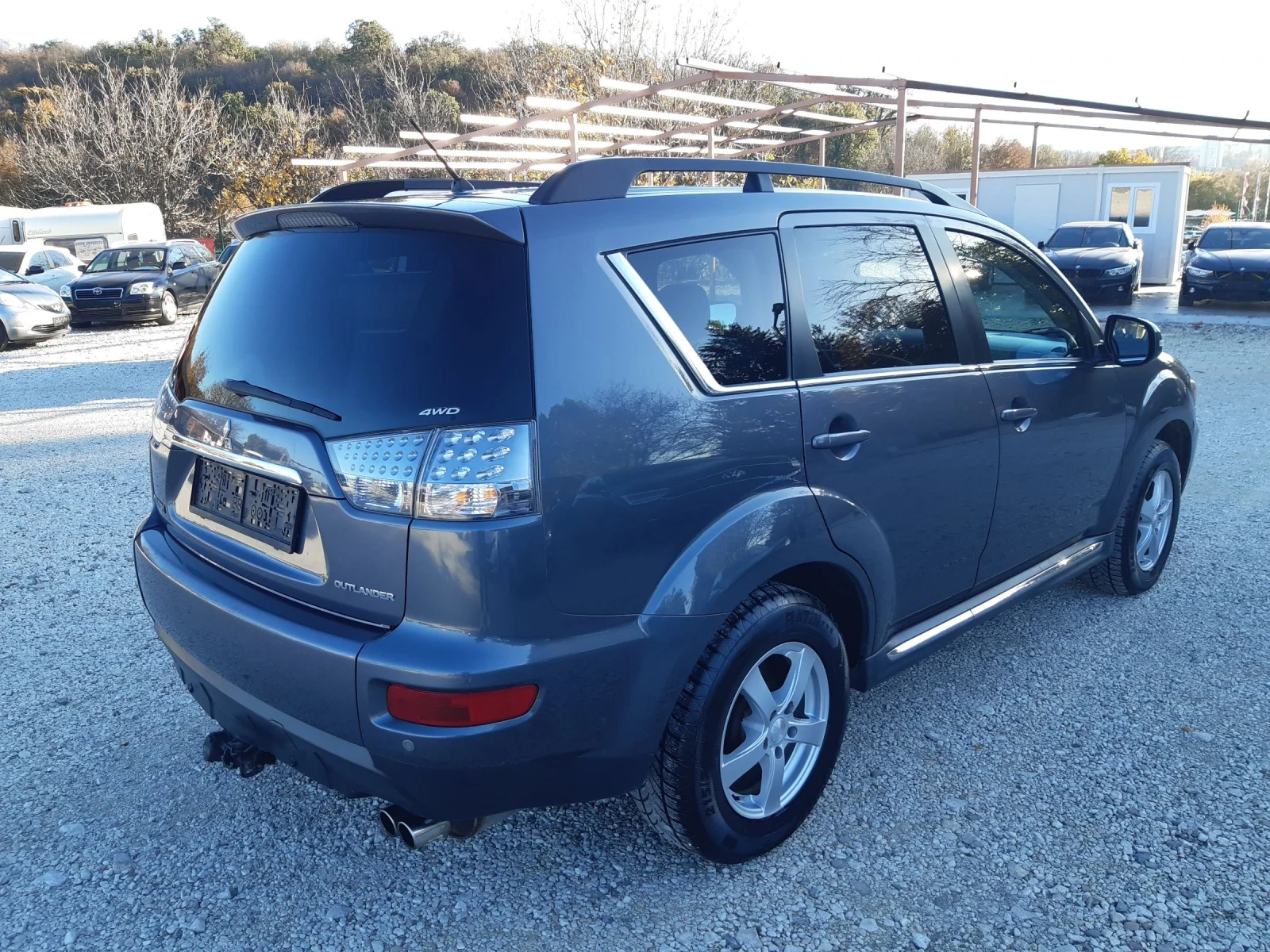 Mitsubishi Outlander 2.2 DIZEL NAVI -KAMERA | Mobile.bg   4
