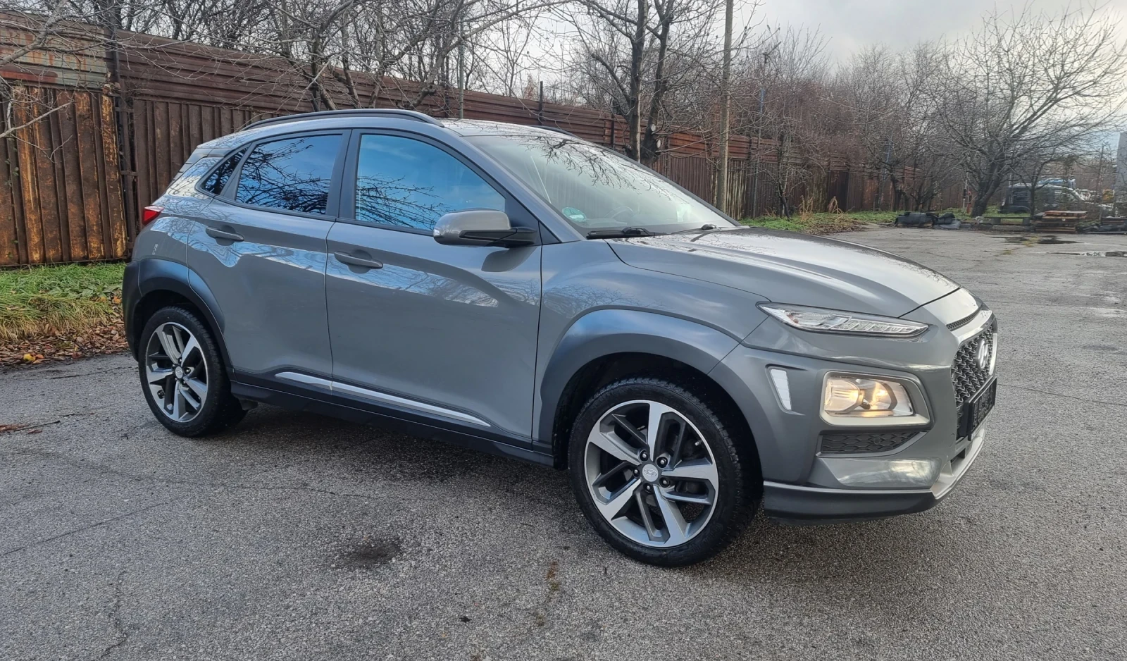Hyundai Kona 1.0  120кс, снимка 2 - Автомобили и джипове - 53470279