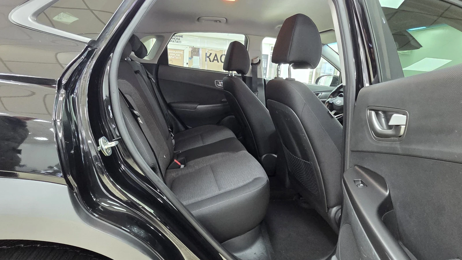 Hyundai Kona 64KWh/SOH100%/Blue Link - изображение 9