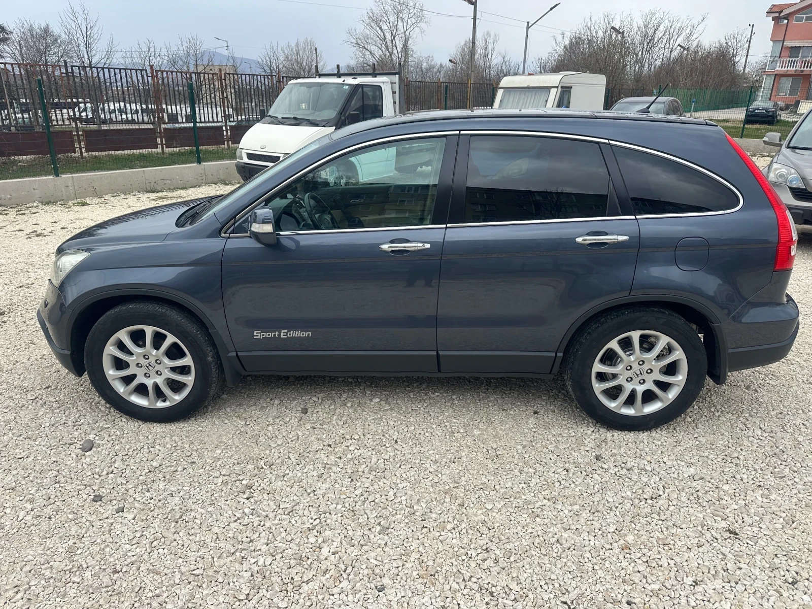 Honda Cr-v 2.0VTEC//EXECUTIVE//AVTOMAT//DISTRONIC//FULL, снимка 2 - Автомобили и джипове - 53894471