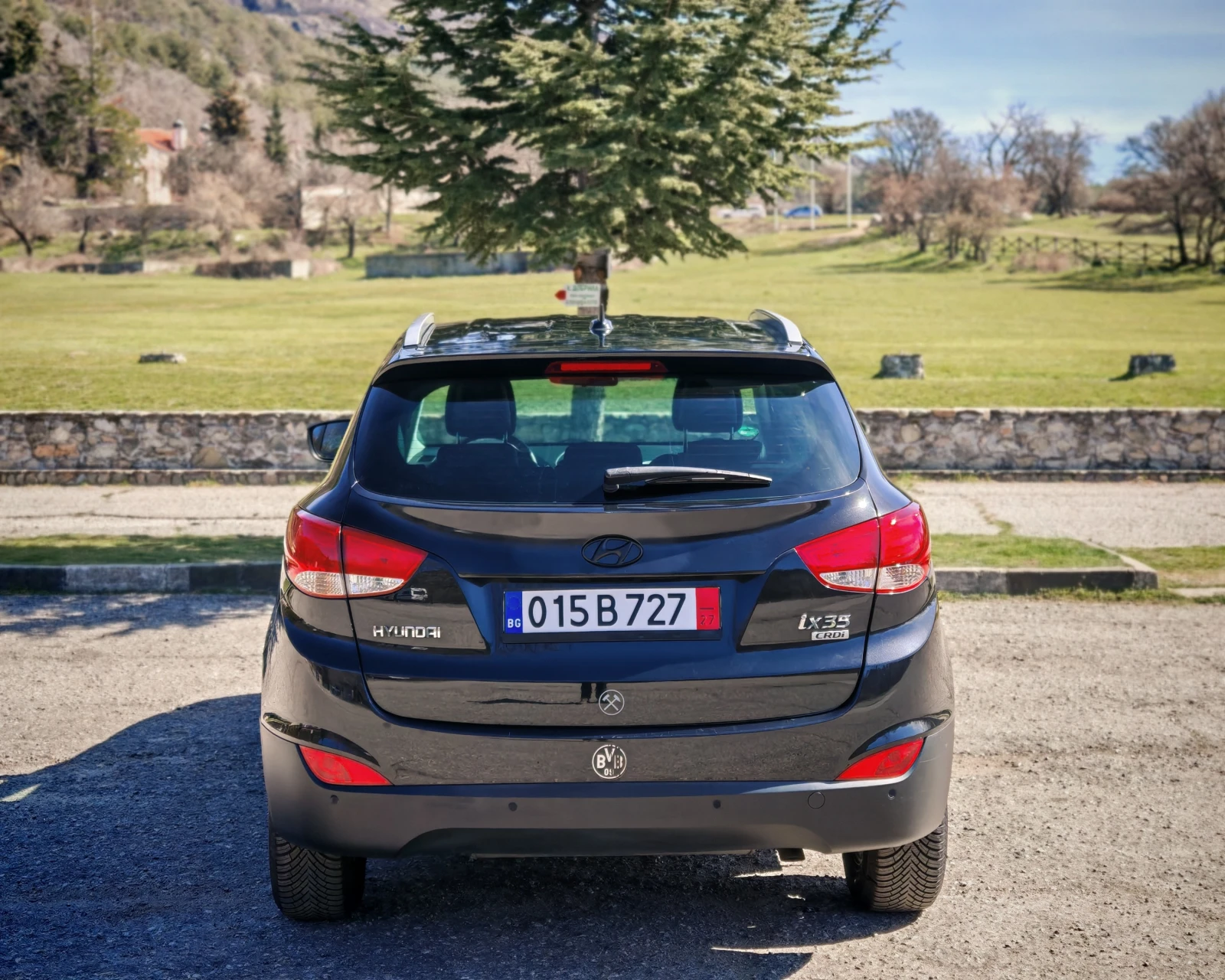 Hyundai IX35 2.0 CRDi KEYLESS, снимка 6 - Автомобили и джипове - 53892342