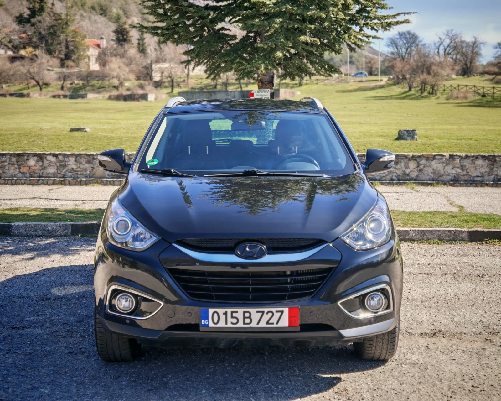 Hyundai IX35 2.0 CRDi KEYLESS, снимка 2 - Автомобили и джипове - 53892342