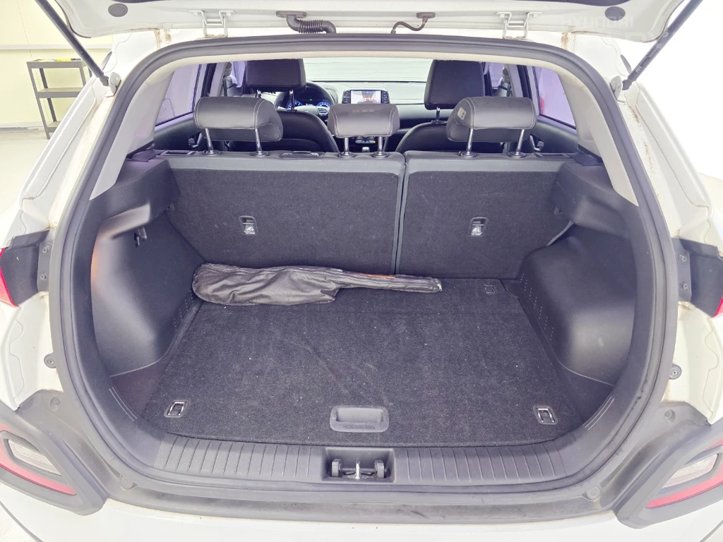 Hyundai Kona LIMITED / ПОДГРЕВИ , снимка 14 - Автомобили и джипове - 53929797