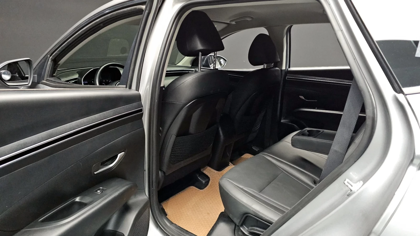 Hyundai Tucson 2023* AWD* КРАЙНА ЦЕНА, снимка 12 - Автомобили и джипове - 54126966