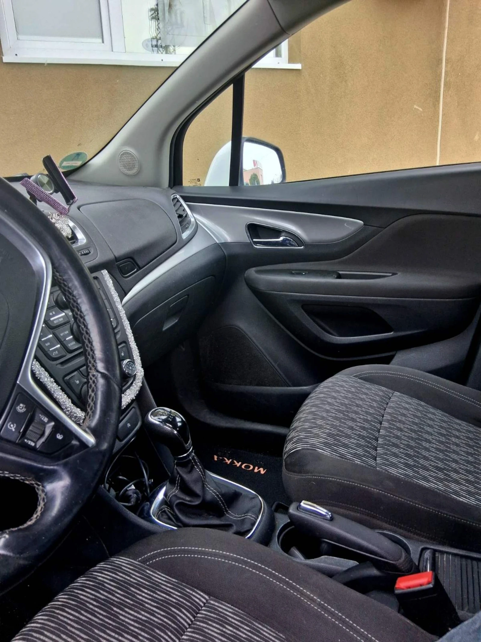 Opel Mokka 1.6, снимка 7 - Автомобили и джипове - 54195051