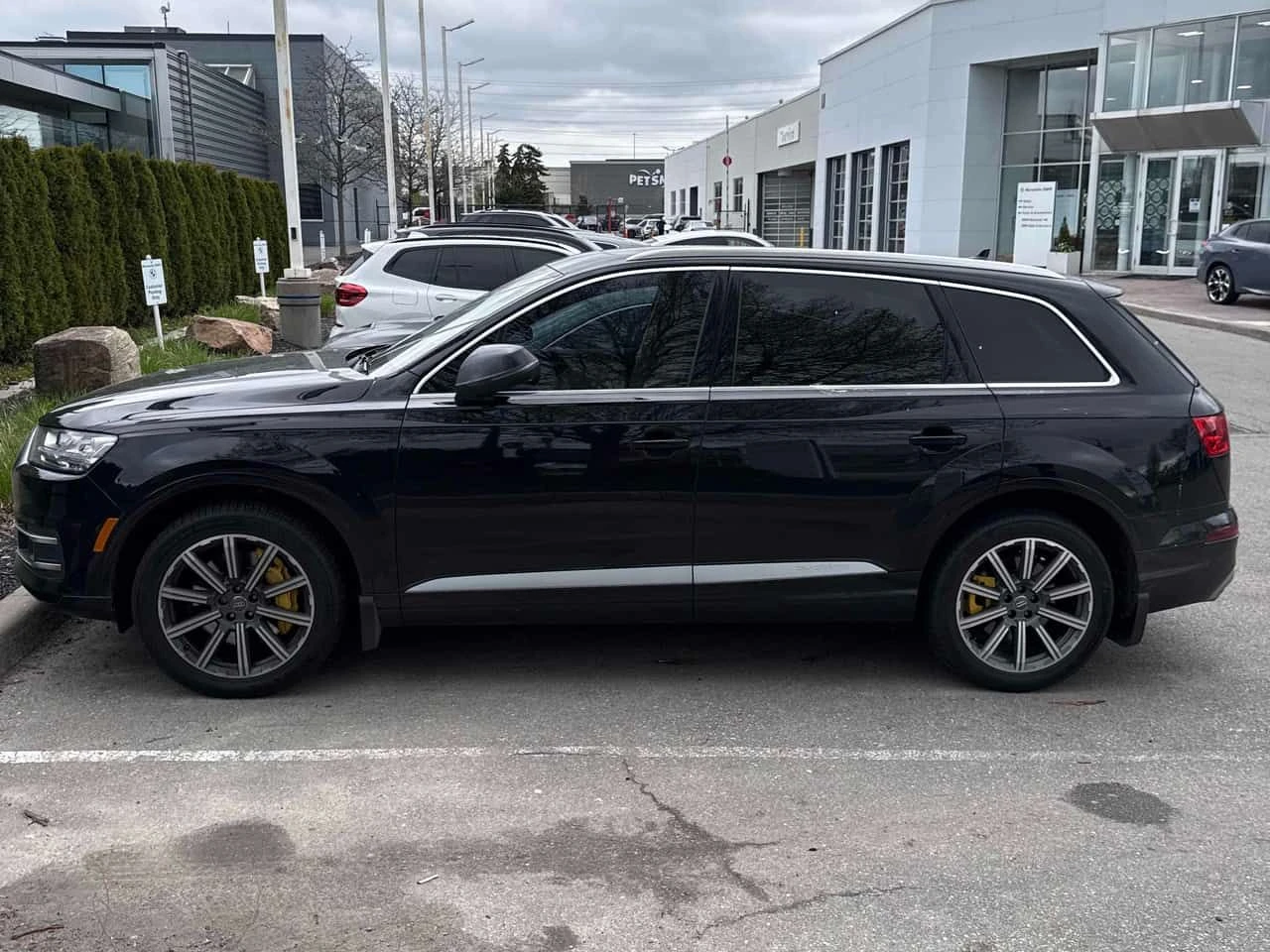 Audi Q7 TECHNIK/360/ДИСТРОНИК/ОБДУХ/ПАНО/ФИНАНСИРАНЕ, снимка 3 - Автомобили и джипове - 54723584