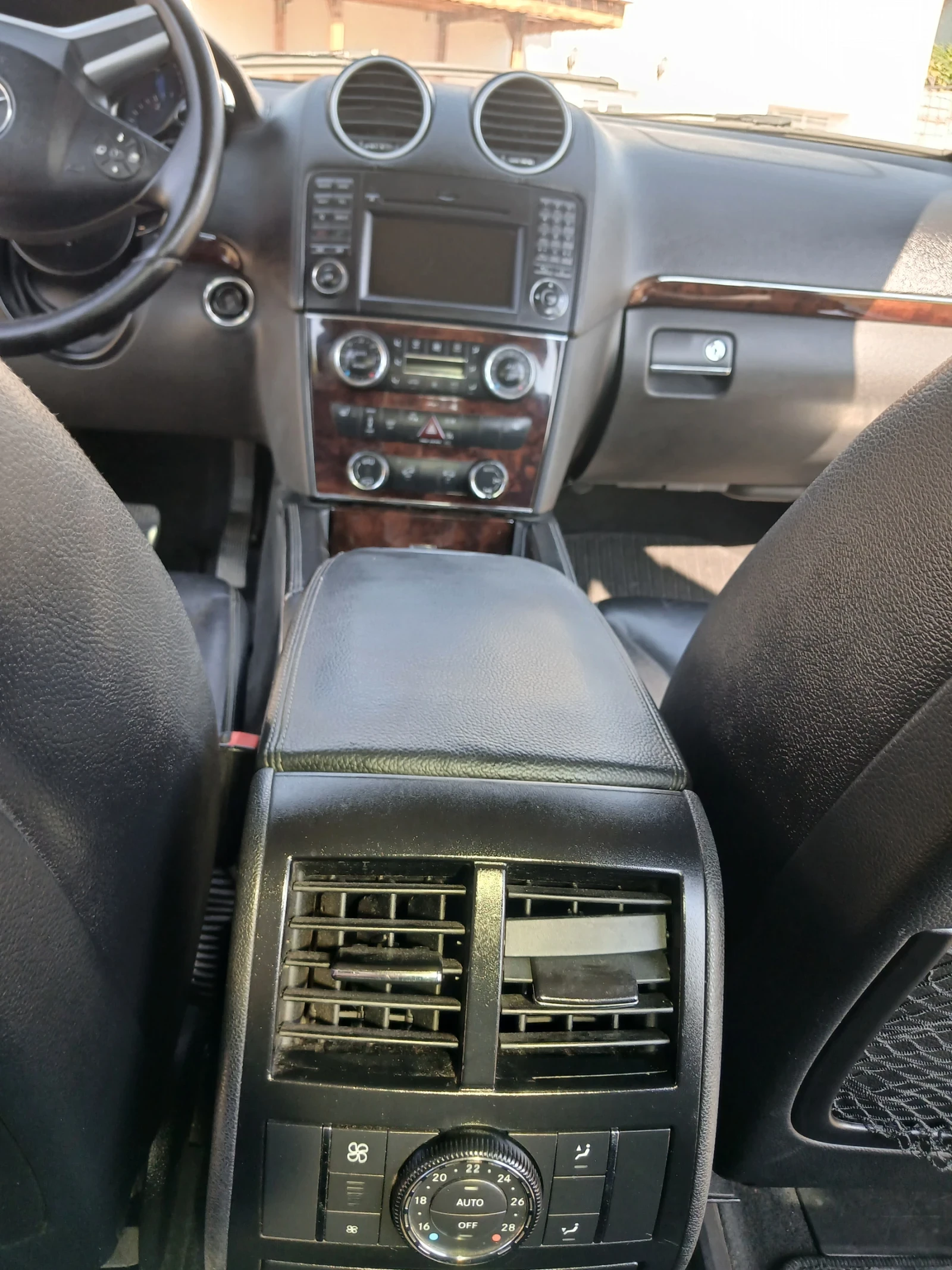 Mercedes-Benz GL 420 CDI, снимка 17 - Автомобили и джипове - 55696025