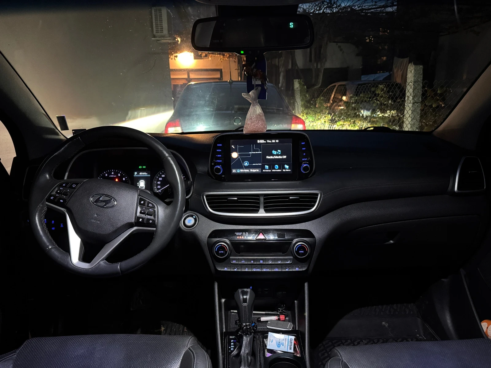 Hyundai Tucson, снимка 12 - Автомобили и джипове - 56741366