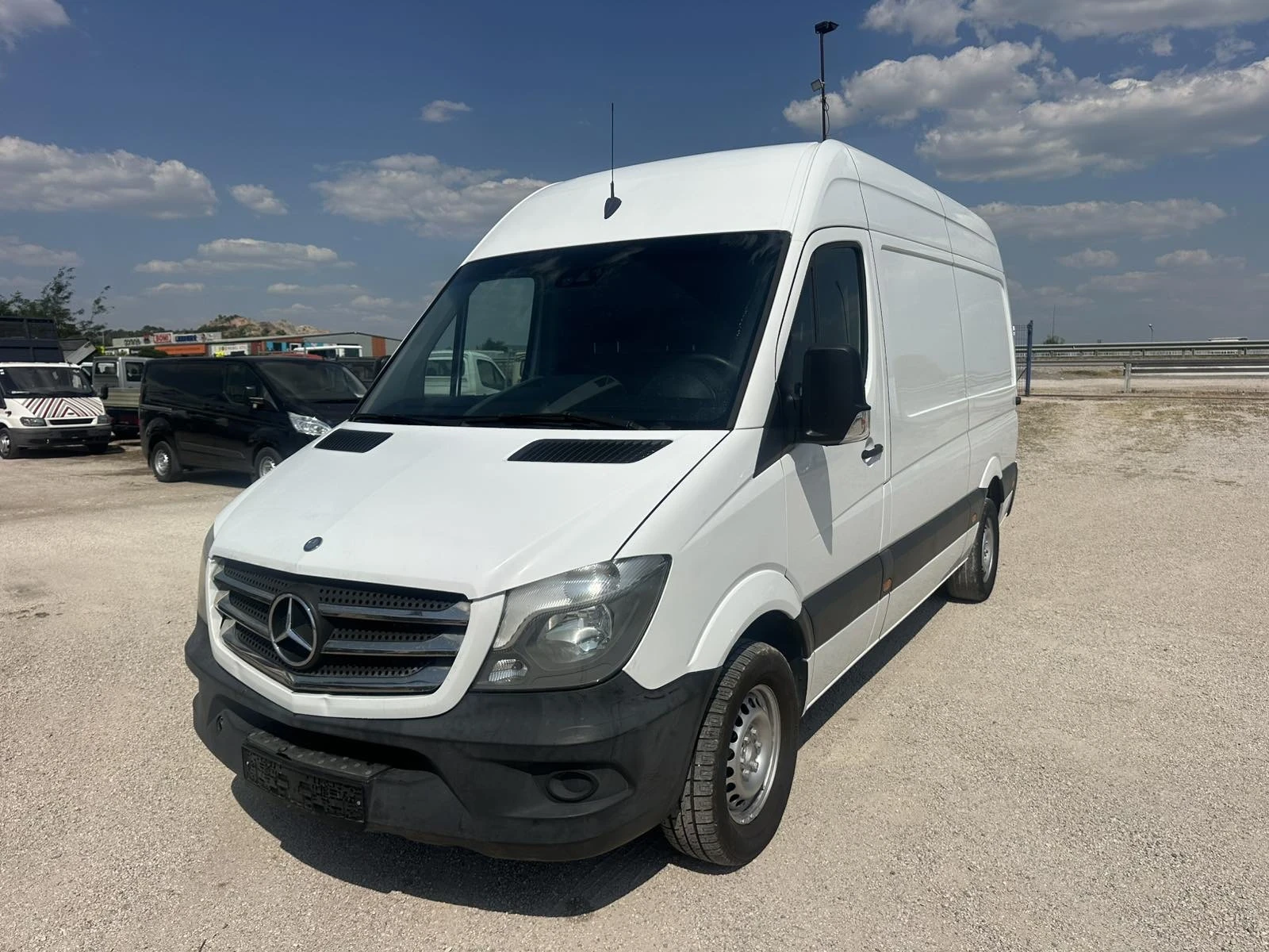 Mercedes-Benz Sprinter 316
