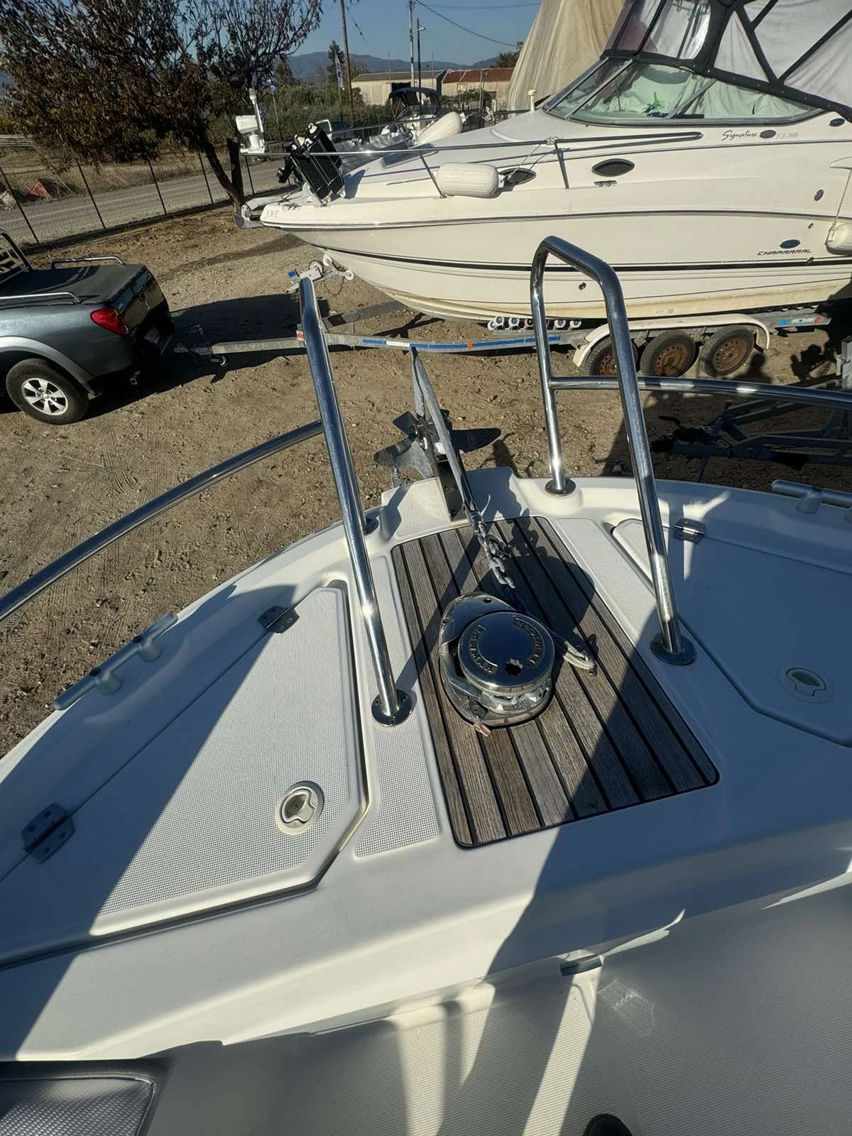 Моторна яхта Beneteau Barracuda 7 - изображение 10