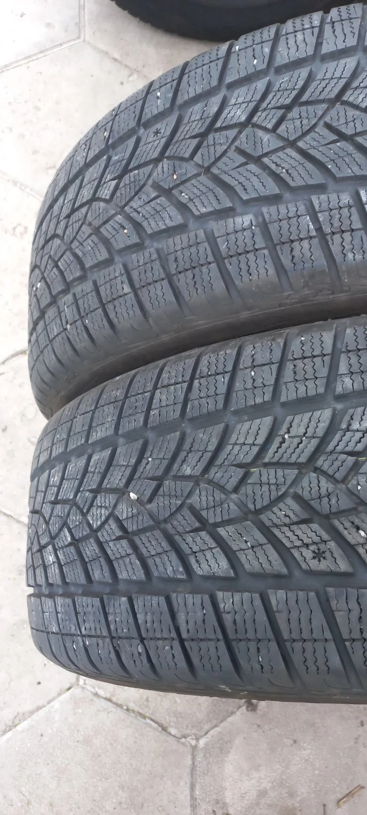 Гуми Зимни 225/55R18, снимка 6 - Гуми и джанти - 46969765