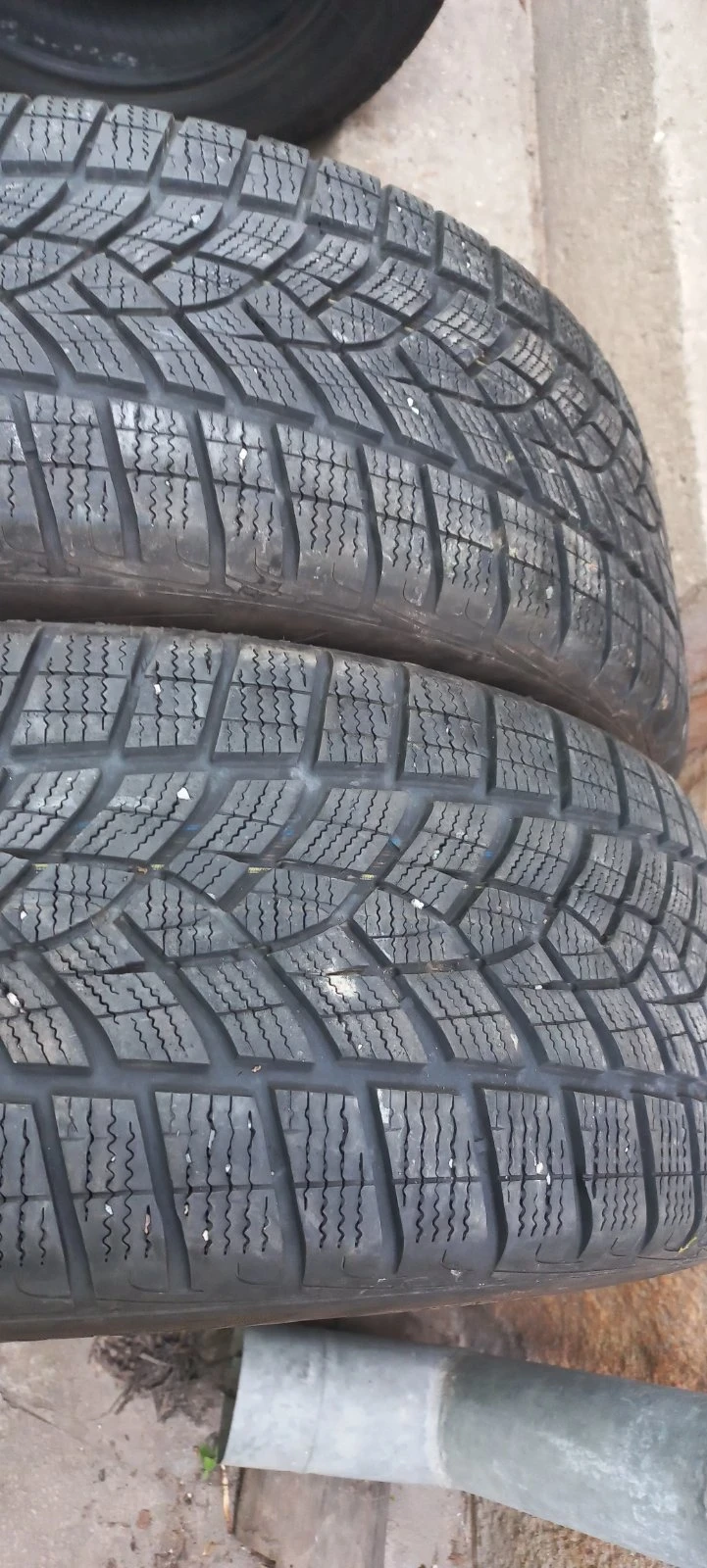 Гуми Зимни 225/55R18, снимка 5 - Гуми и джанти - 46969765