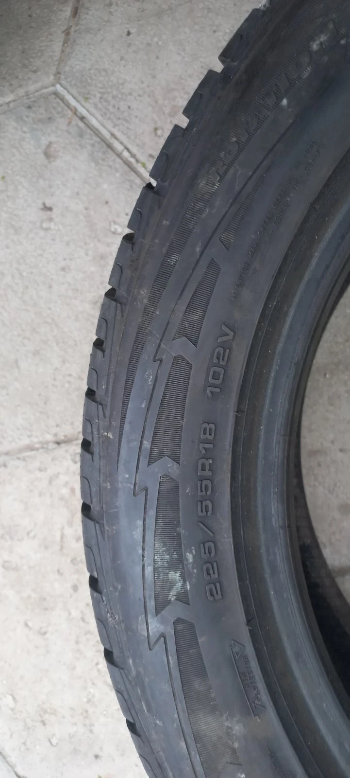 Гуми Зимни 225/55R18, снимка 11 - Гуми и джанти - 46969765