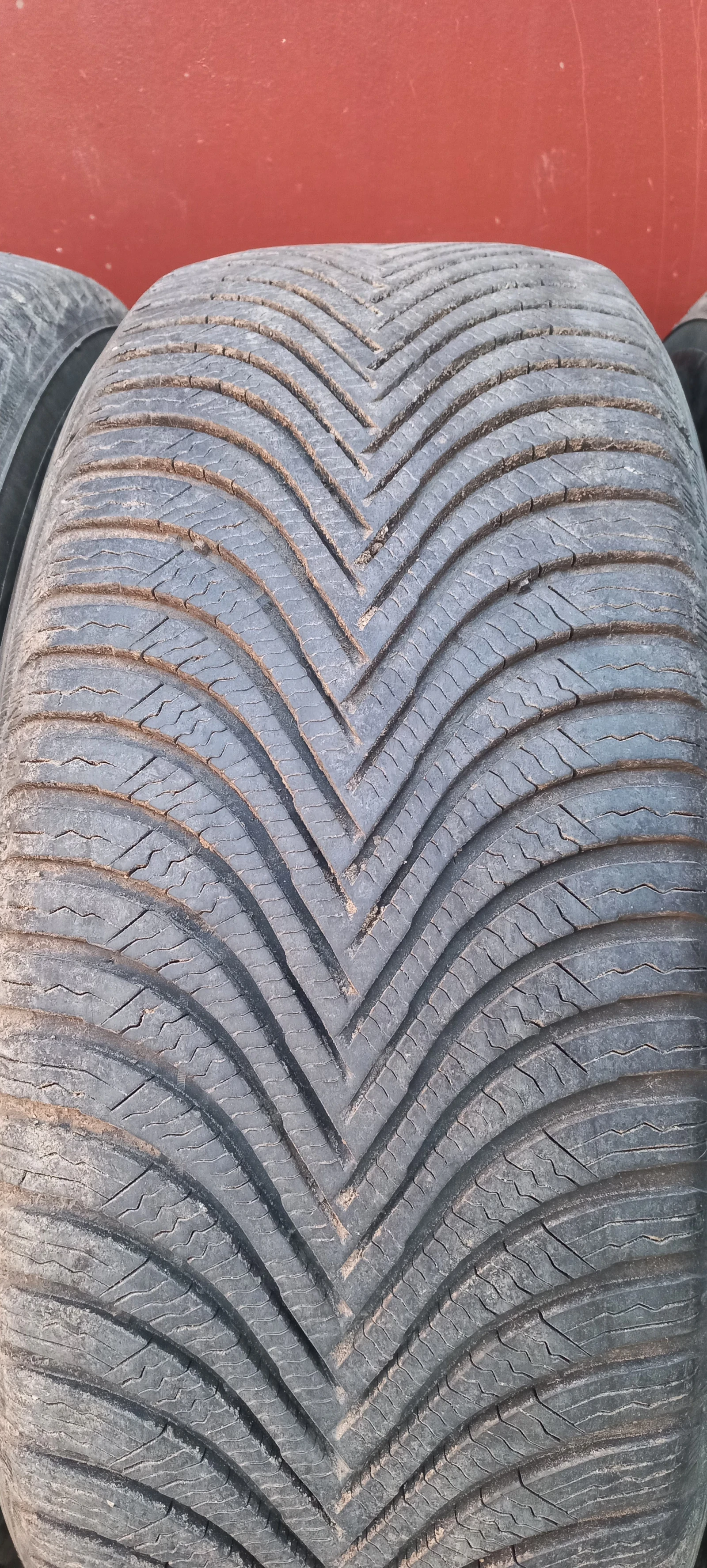���� 225/55R17 | Mobile.bg � ����������� 11