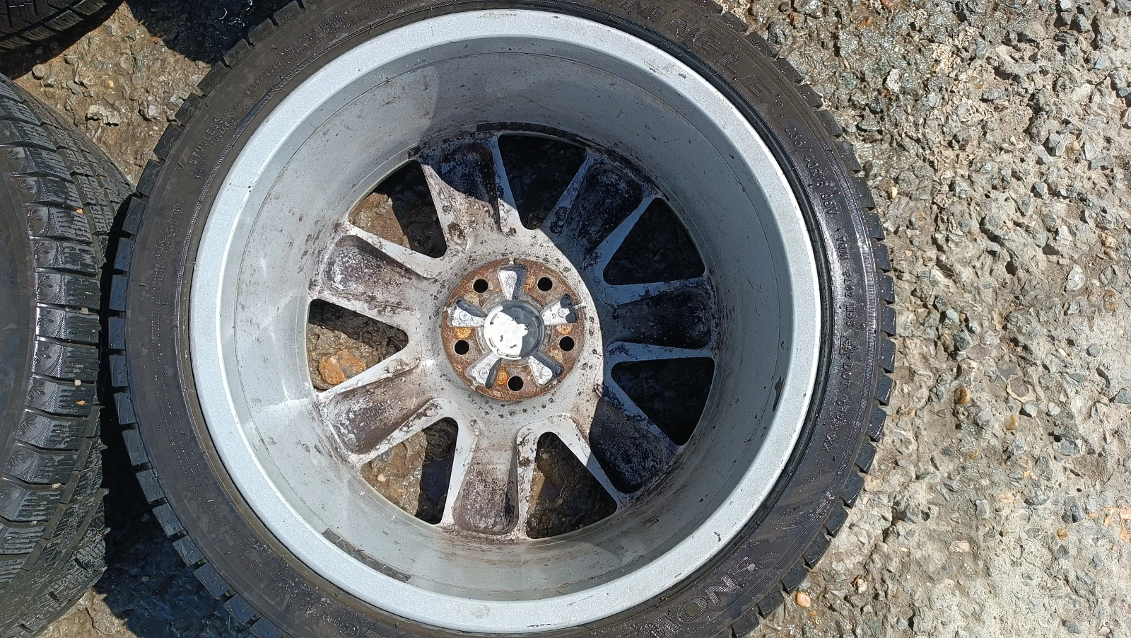 Гуми с джанти Triangle 235/40R18, снимка 7 - Гуми и джанти - 55904947