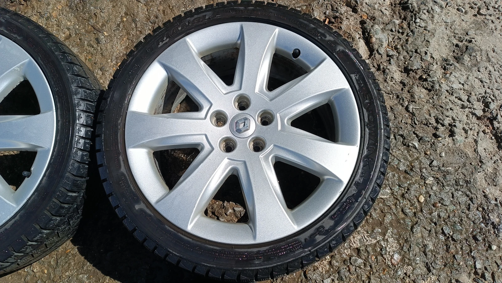 Гуми с джанти Triangle 235/40R18, снимка 3 - Гуми и джанти - 55904947