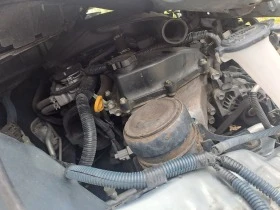 Toyota Yaris 1.0 бенз., снимка 6
