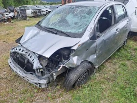 Toyota Yaris 1.0 бенз., снимка 4