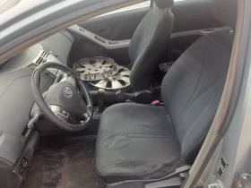 Toyota Yaris 1.0 бенз., снимка 3