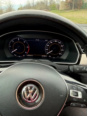 VW Passat Rline 2.0 TDI* HIGHLINE* VIRTUAL COCKPIT* DIST, снимка 8