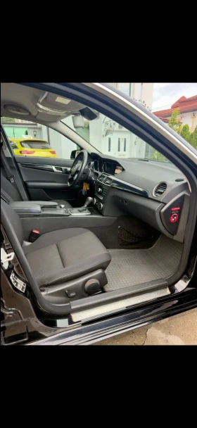Mercedes-Benz C 200 Автомат/Ел. Подгр Седалки , снимка 9
