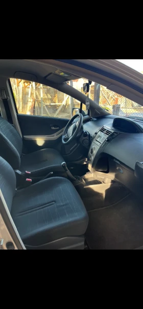 Обява за продажба на Toyota Yaris ~7 399 лв. - изображение 6