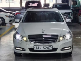 ������ Mercedes-Benz E 200