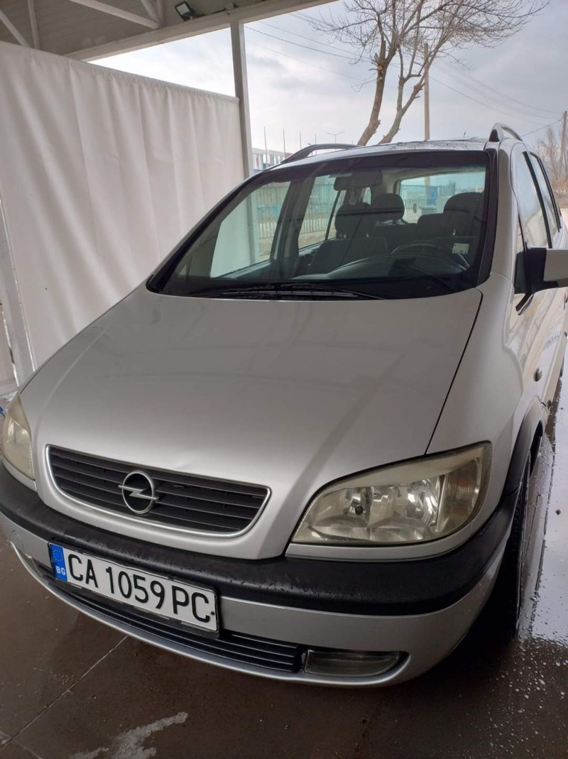 Opel Zafira, снимка 1 - Автомобили и джипове - 46123960
