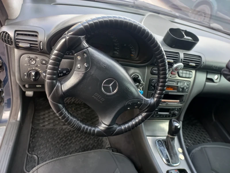 Mercedes-Benz C 270 W203, снимка 8 - Автомобили и джипове - 47322580