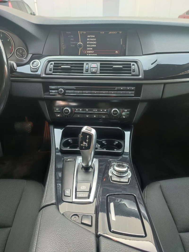 BMW 520 520D, снимка 10 - Автомобили и джипове - 47706427