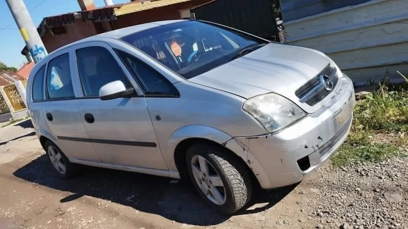 Opel Meriva 1.7 75к.с , снимка 2 - Автомобили и джипове - 48698637