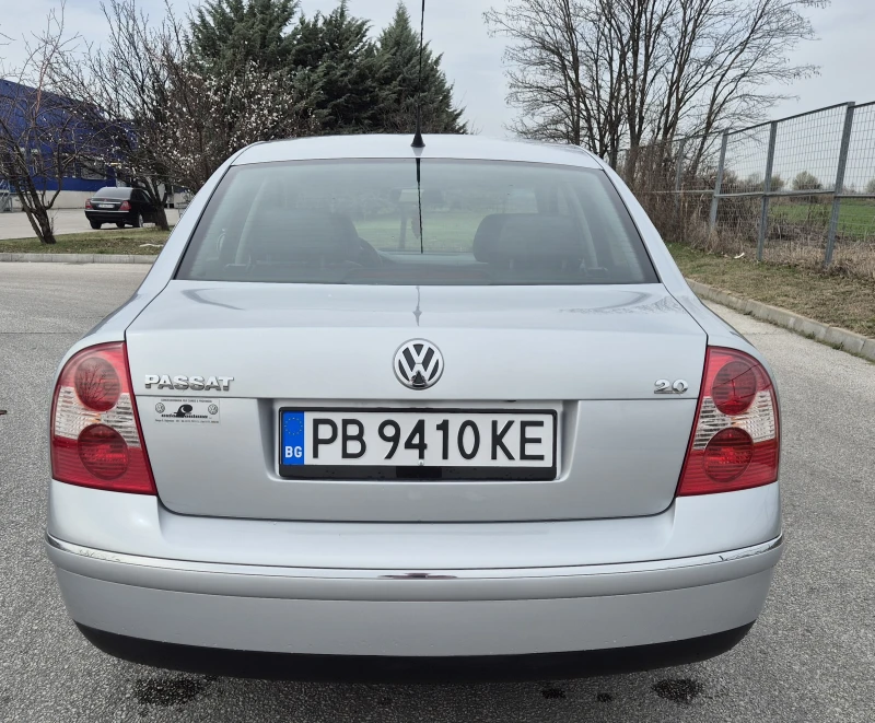 VW Passat, снимка 2 - Автомобили и джипове - 49512205