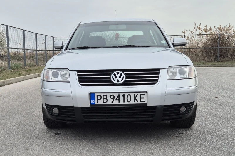 VW Passat, снимка 1 - Автомобили и джипове - 49512205