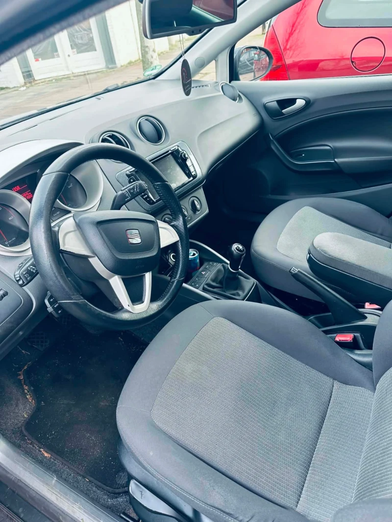 Seat Ibiza 1.4TDI Ecomotiv, снимка 3 - Автомобили и джипове - 52973488