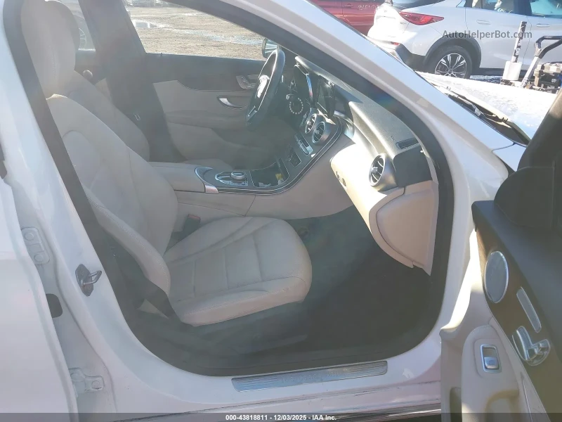 Mercedes-Benz C 300 FACE * BURMESTER* 4MATIC* Пано* Цена до БГ, снимка 7 - Автомобили и джипове - 53119269