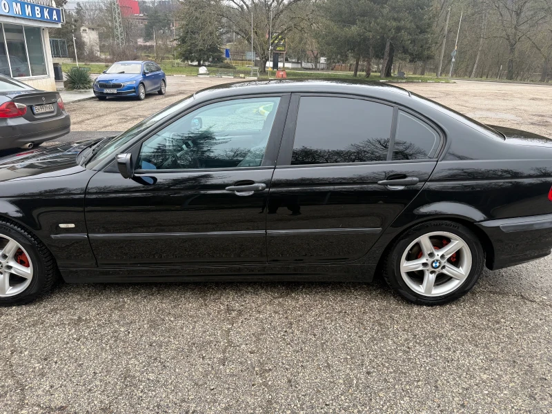 BMW 320, снимка 17 - Автомобили и джипове - 53469396