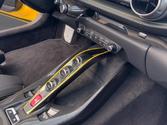 Ferrari 812 GTS = Carbon = Brembo Carbon Ceramic Brakes Гаранция, снимка 13 - Автомобили и джипове - 52883874