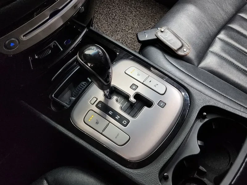 Hyundai Genesis 3.3, снимка 9 - Автомобили и джипове - 54618090