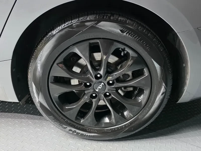 Kia K8 3.5 Lpg 2Wd Standard, снимка 5 - Автомобили и джипове - 55886832