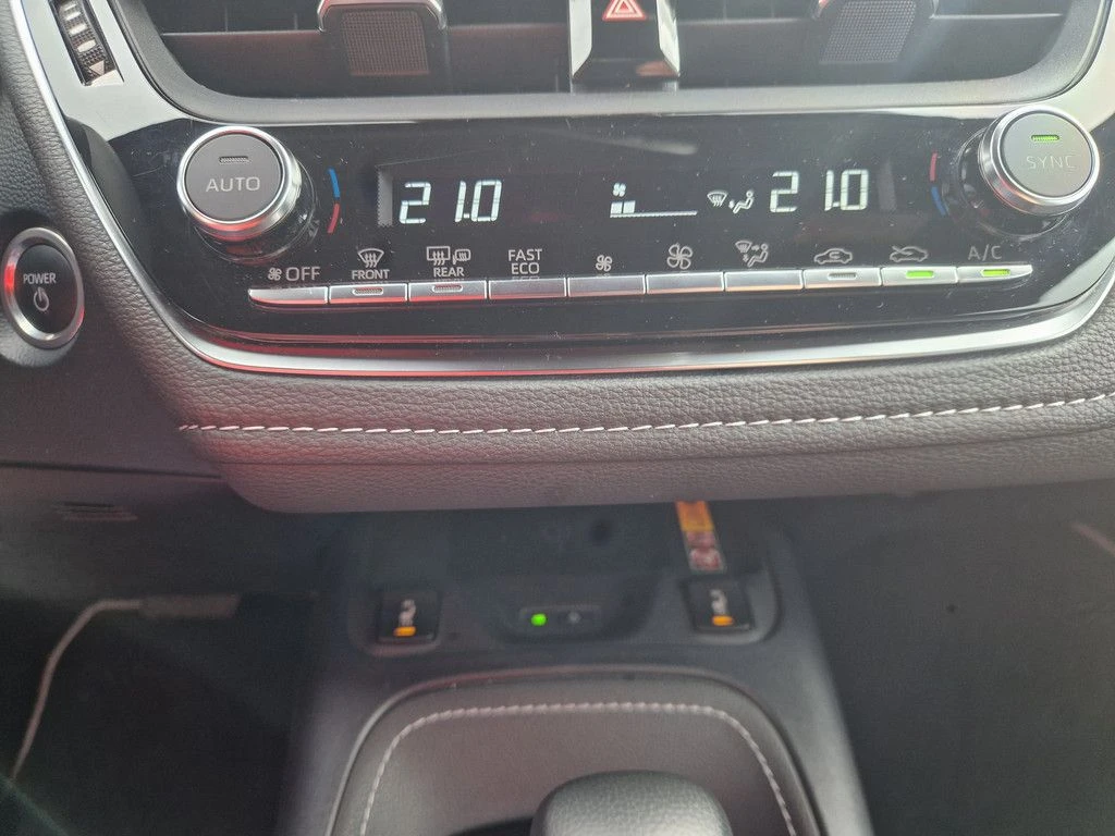 Toyota Corolla 2.0 HYBRID* TEAM D* LED* DISTR* CARPLAY* CAMERA*  | Mobile.bg   14