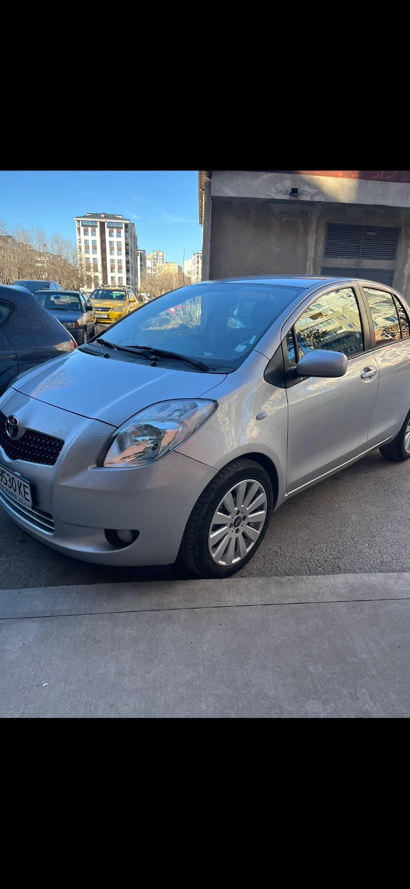 Toyota Yaris  - изображение 6