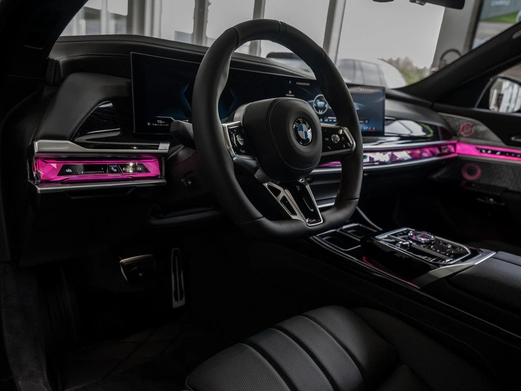 BMW 740 d xDrive = M-Sport Pro= Shadow Line Гаранция - изображение 6