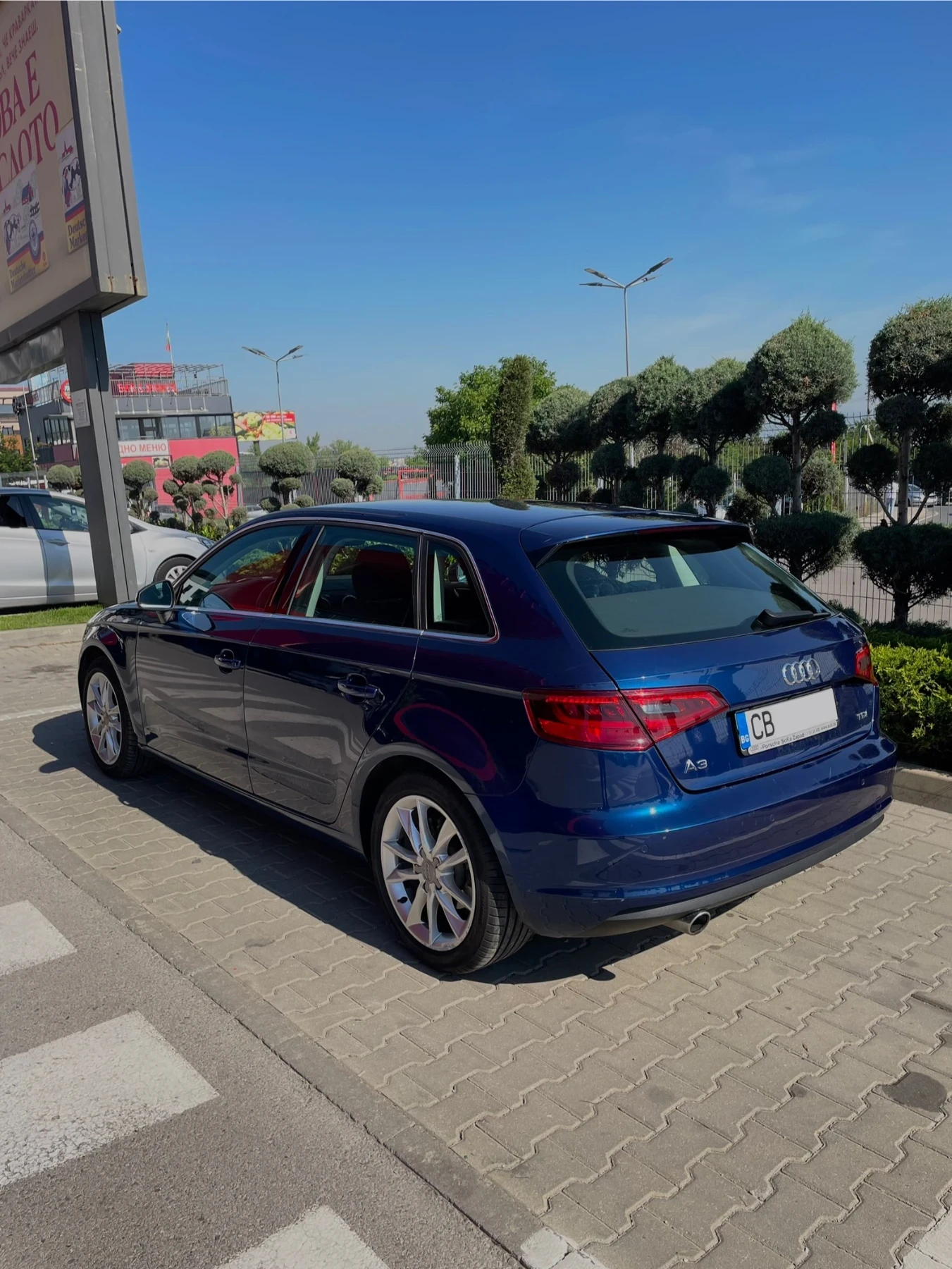 Audi A3 Sportback 1.6 TDI S-tronic - изображение 4