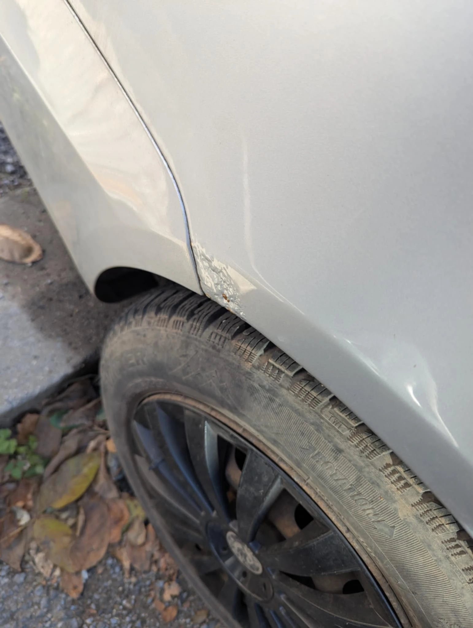 Skoda Fabia 1.6 Дизел  - изображение 6
